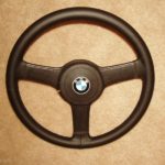 BMW 320i 1982 steering wheel
