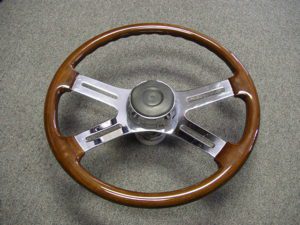 Class 8 Medium steering wheel Duty Wood only 300x225 1