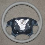 Volvo S70 T5 1998 steering wheel