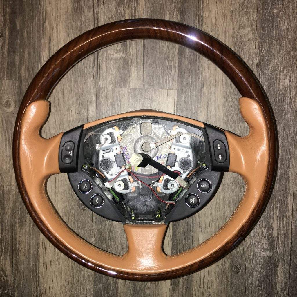 Maserati Steering Wheels 3